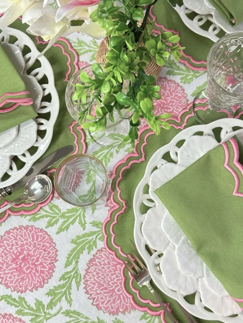Flying Sheep Country Isabella Green and Pink Placemats  Set of 4
